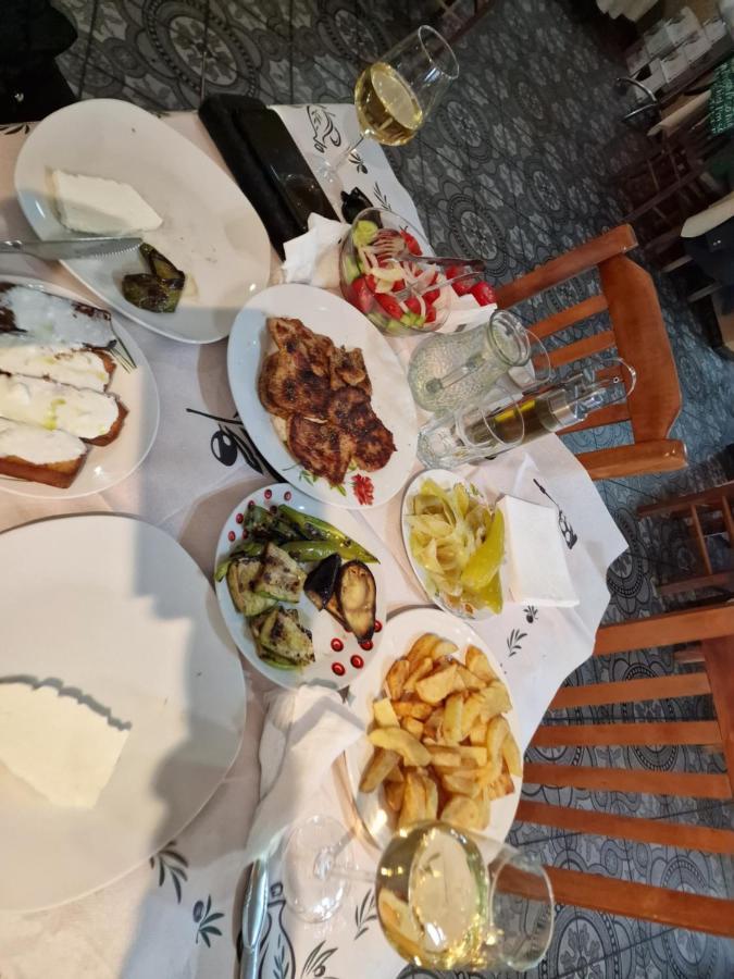 הוילה Bujtinat Skenderi Gjinar 2 מראה חיצוני תמונה